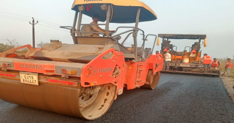 સરૈયા-બંધારપાડા-ટેમ્કા માર્ગ પર વાયડનિંગ-રિસરફેસિંગની કામગીરી કરાઈ